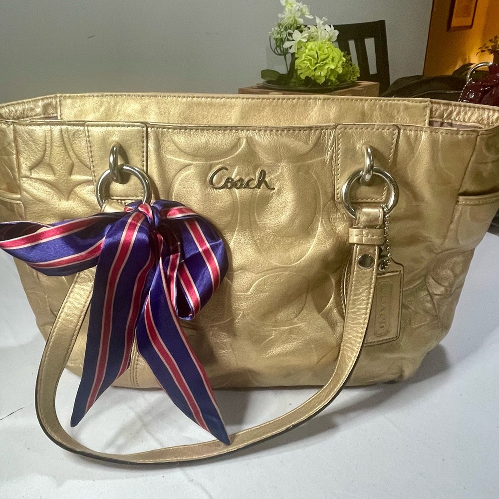 New w/o Tags Gold Coach Tote Bag